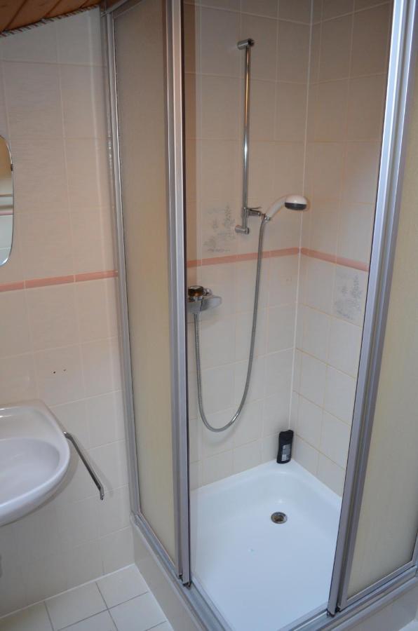 Logement Chez L'Habitant Etage Independant Grone Экстерьер фото